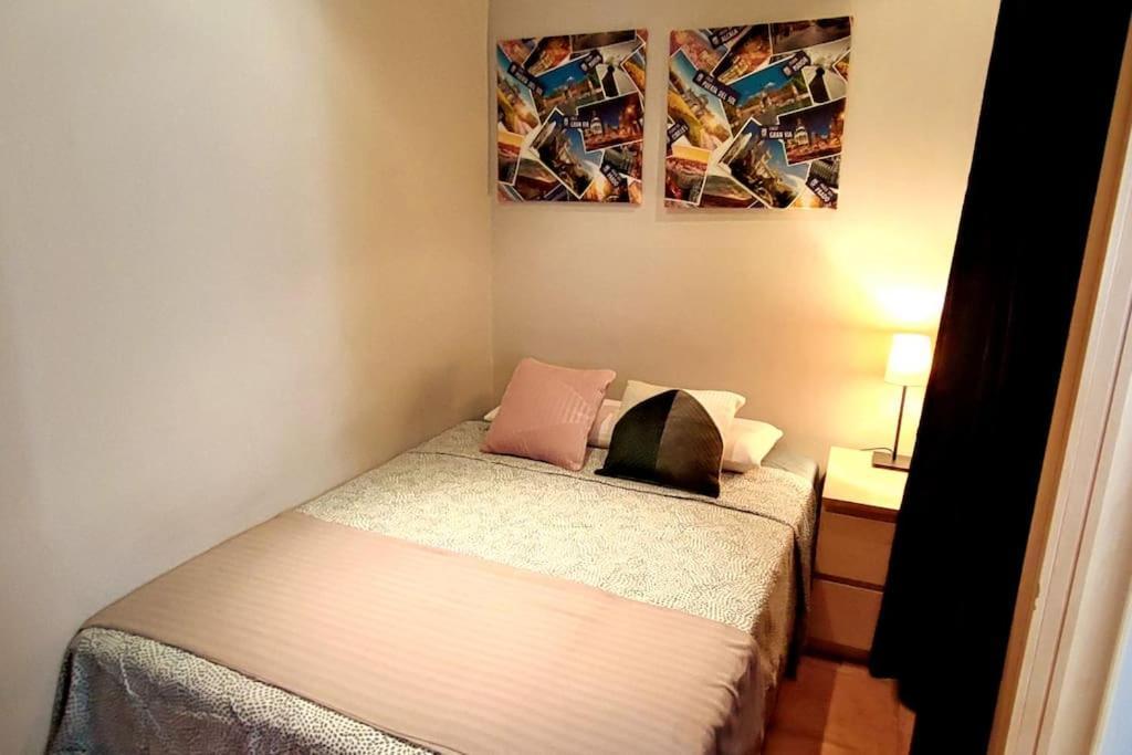 Estudio Lavapiés cerca de Antón Martín Madrid Esterno foto