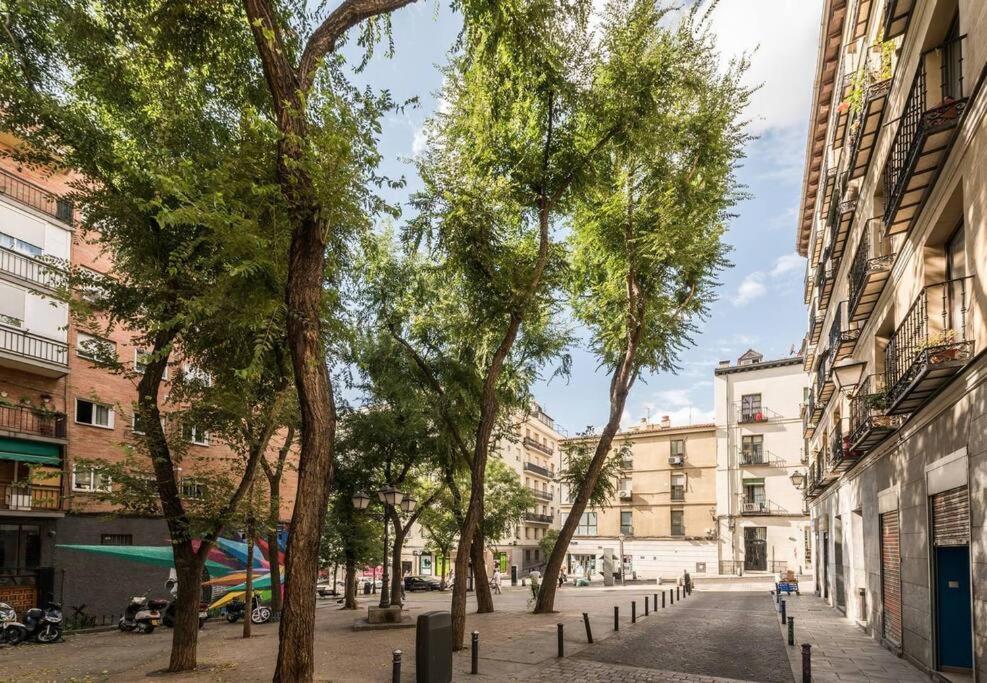 Estudio Lavapiés cerca de Antón Martín Madrid Esterno foto