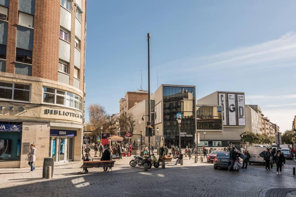 Estudio Lavapiés cerca de Antón Martín Madrid Esterno foto