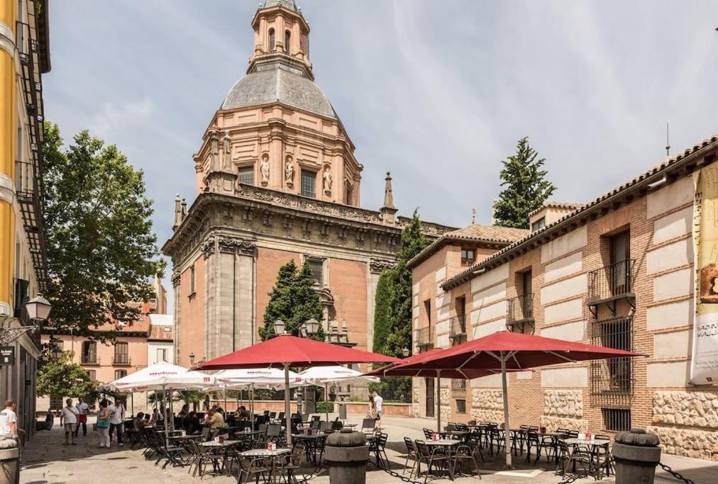 Estudio Lavapiés cerca de Antón Martín Madrid Esterno foto