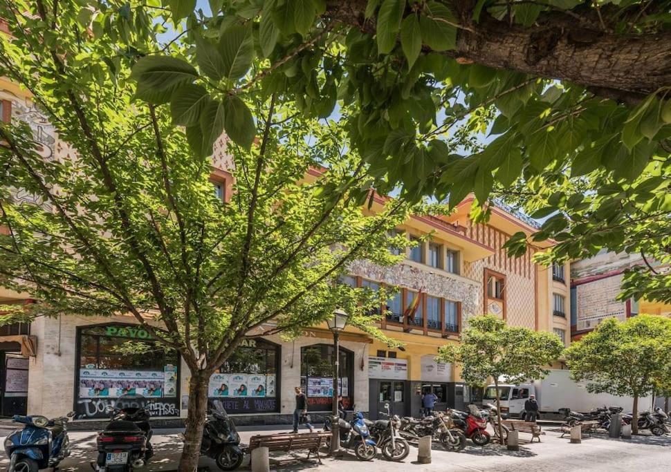 Estudio Lavapiés cerca de Antón Martín Madrid Esterno foto